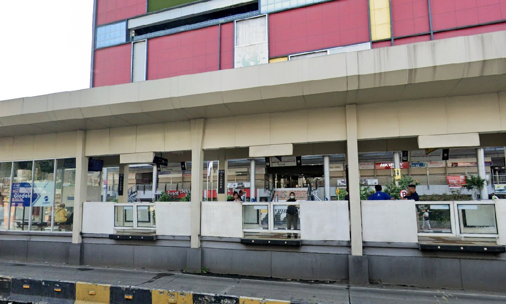 Platform Screen Door di Glodok