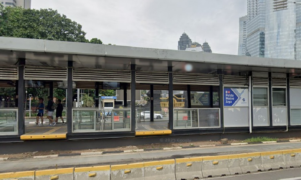 Platform Screen Door di Polda Metro Jaya