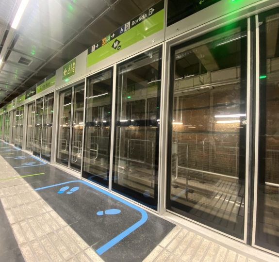 Platform Screen Door Masats